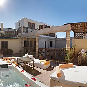 4* Риад Chbanate
